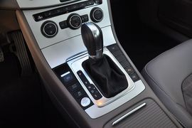 2013款大众迈腾2.0TSI