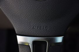 2013款大众迈腾2.0TSI
