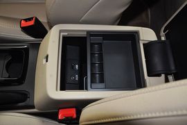 2013款奔腾B50