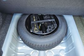 2014款雪铁龙全新爱丽舍1.6L