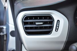 2014款雪铁龙全新爱丽舍1.6L