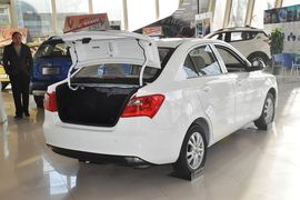 2012款长安悦翔V3