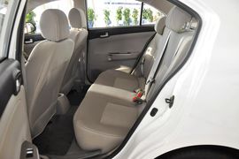 2012款长安悦翔V3