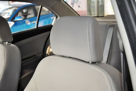 2012款长安悦翔V3