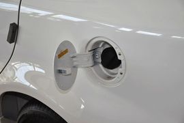 2012款吉利英伦SC3