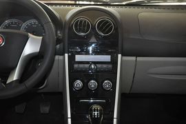 2012款吉利英伦SC3