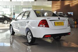 2012款吉利英伦SC3