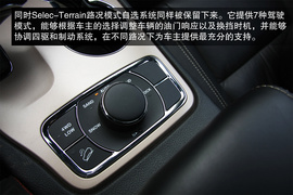 北京站试驾3.0LJEEP大切诺基