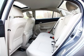 2013款新奔腾B50