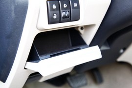 2013款新奔腾B50
