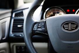 2013款新奔腾B50