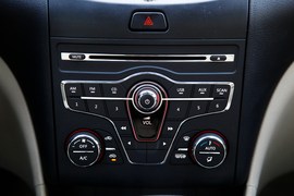2013款新奔腾B50