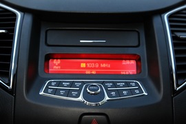 2013款新奔腾B50