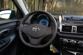 2014款广汽丰田YARiS