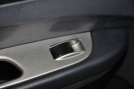 2014款东风风行景逸LV