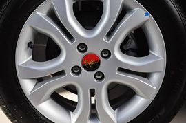 2014款东风风行景逸LV