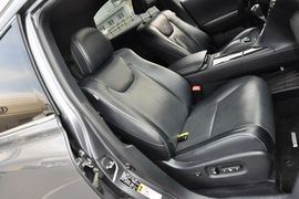 2013款雷克萨斯RX350