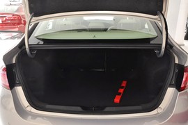 2012款菲亚特菲翔1.4T自动尊享版