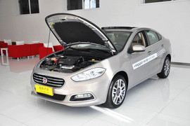 2012款菲亚特菲翔1.4T自动尊享版