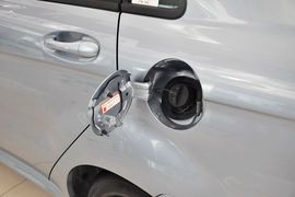 2013款北京汽车E系列三厢1.3L手动乐活型