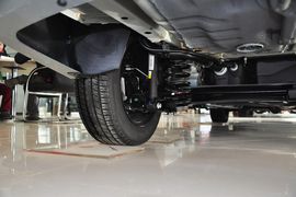 2013款北京汽车E系列三厢1.3L手动乐活型