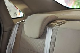 2013款北京汽车E系列三厢1.3L手动乐活型