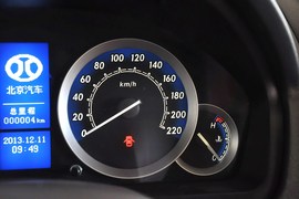 2013款北京汽车E系列三厢1.3L手动乐活型