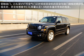 2014款Jeep自由客试驾