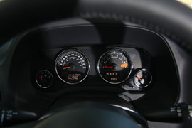 2014款Jeep自由客试驾=