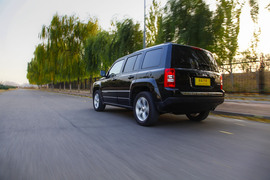 2014款Jeep自由客试驾