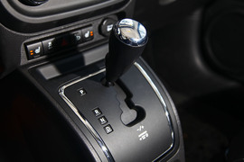 2014款Jeep自由客试驾