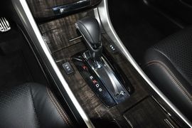 2014款本田雅阁3.0EXLN旗舰版