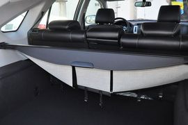 2013款比亚迪S6白金版2.0L手动精英型