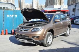 2013款比亚迪S6白金版2.0L手动精英型