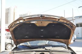 2013款比亚迪S6白金版2.0L手动精英型