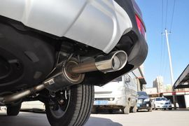 2013款比亚迪S6白金版2.0L手动精英型