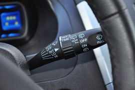 2013款比亚迪S6白金版2.0L手动精英型