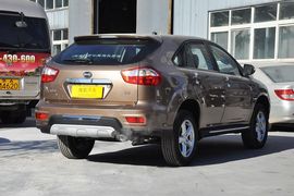 2013款比亚迪S6白金版2.0L手动精英型