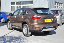 2013款比亚迪S6白金版2.0L手动精英型