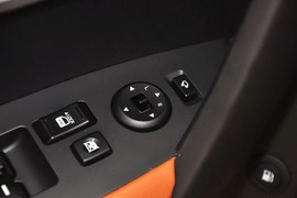 2013款起亚索兰托2.4GDI