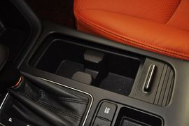 2013款起亚索兰托2.4GDI