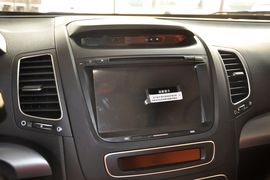 2013款起亚索兰托2.4GDI