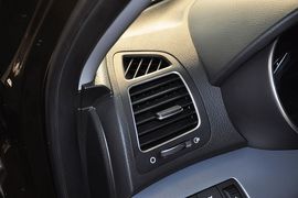 2013款起亚索兰托2.4GDI