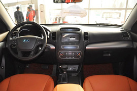 2013款起亚索兰托2.4GDI