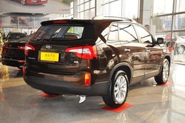 2013款起亚索兰托2.4GDI