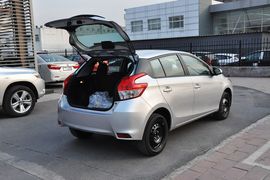 2014款丰田致炫1.3E自动魅动版