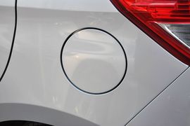 2014款丰田致炫1.3E自动魅动版