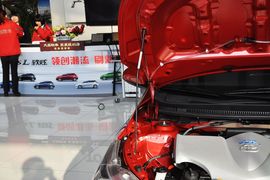 2014款丰田YARiS