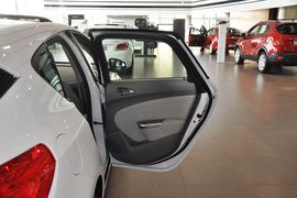 2013款别克英朗XT