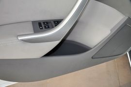 2013款别克英朗XT